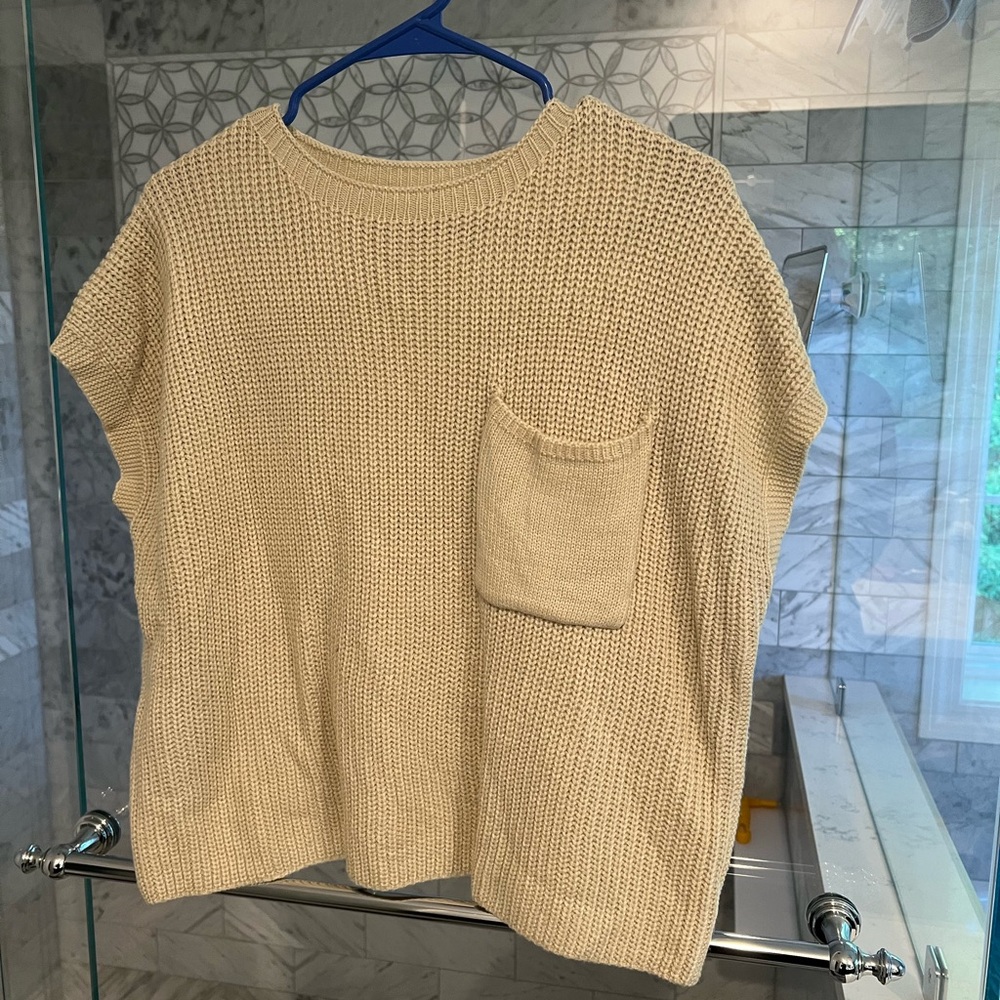 Source Unknown Cream Crew Neck Sweater